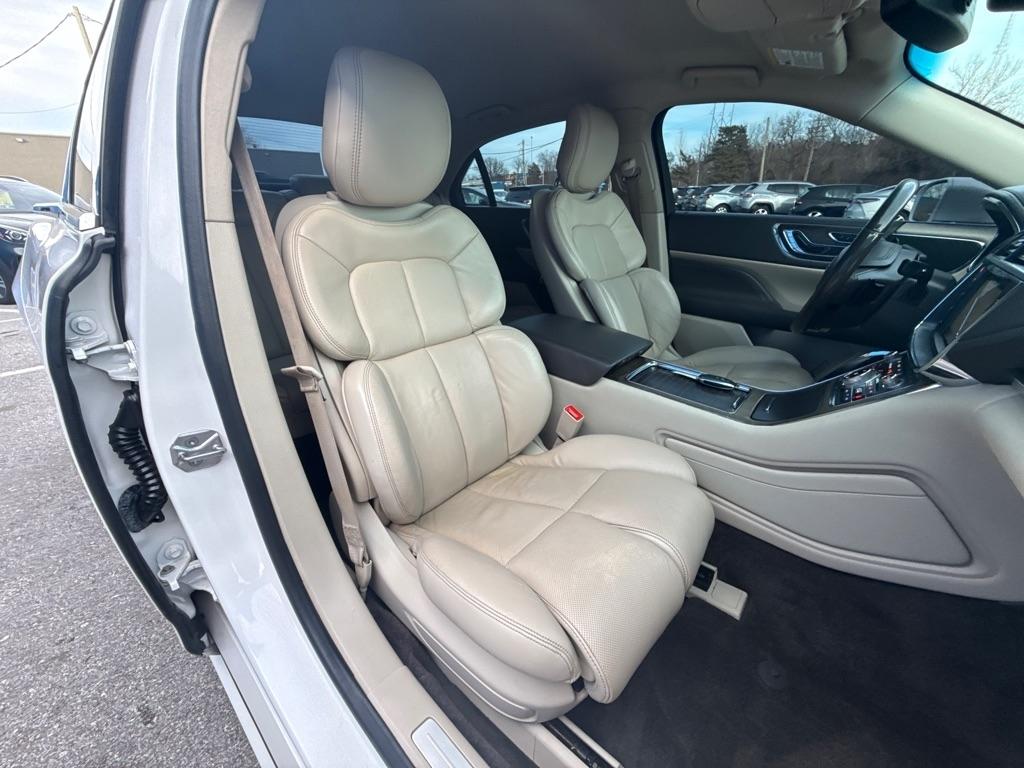 Lincoln Continental  2017