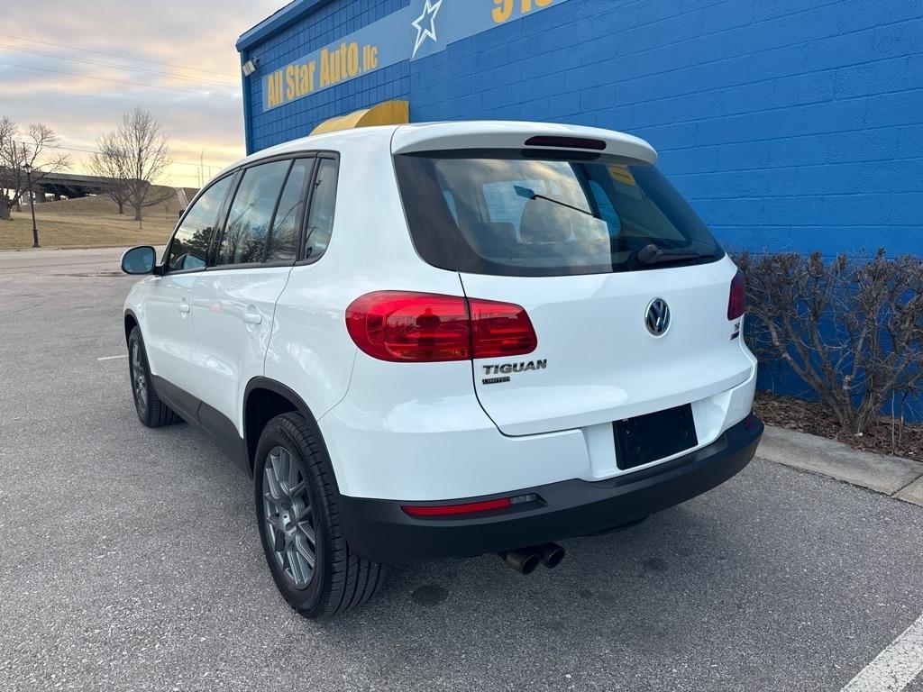 Volkswagen Tiguan S 4D SUV 4Motion 2017