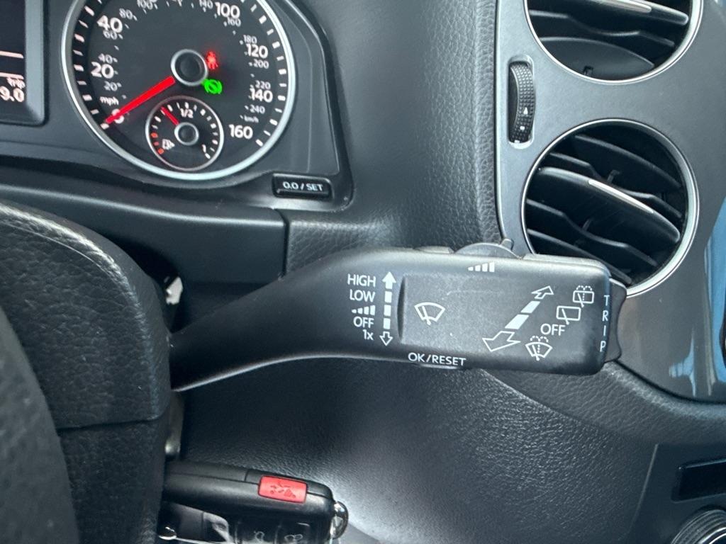 Volkswagen Tiguan S 4D SUV 4Motion 2017