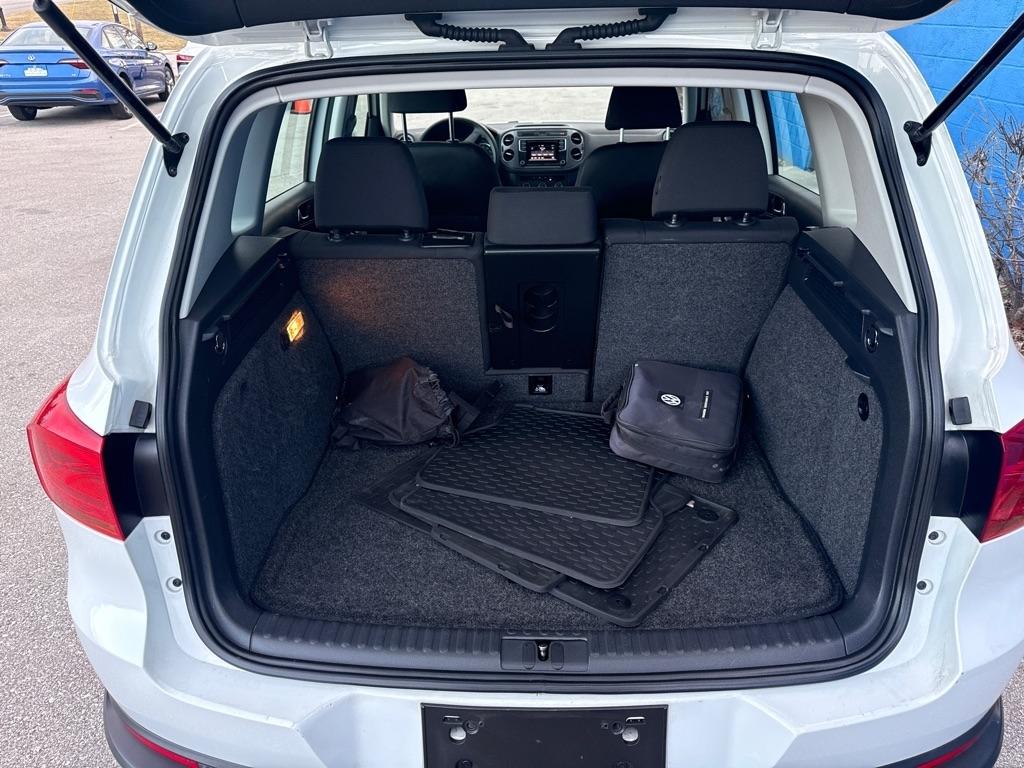 Volkswagen Tiguan S 4D SUV 4Motion 2017