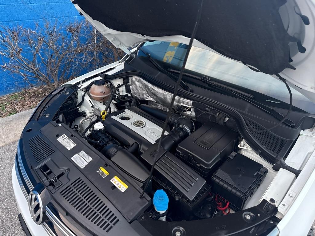 Volkswagen Tiguan S 4D SUV 4Motion 2017