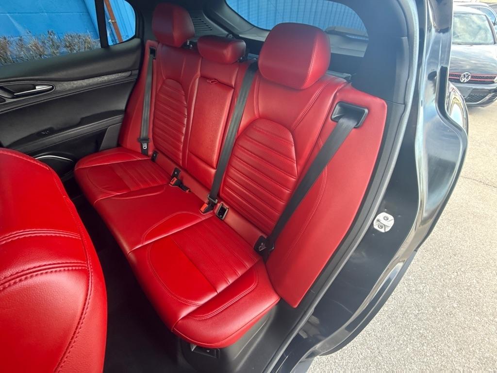 Alfa Romeo Stelvio Sprint RWD 2023