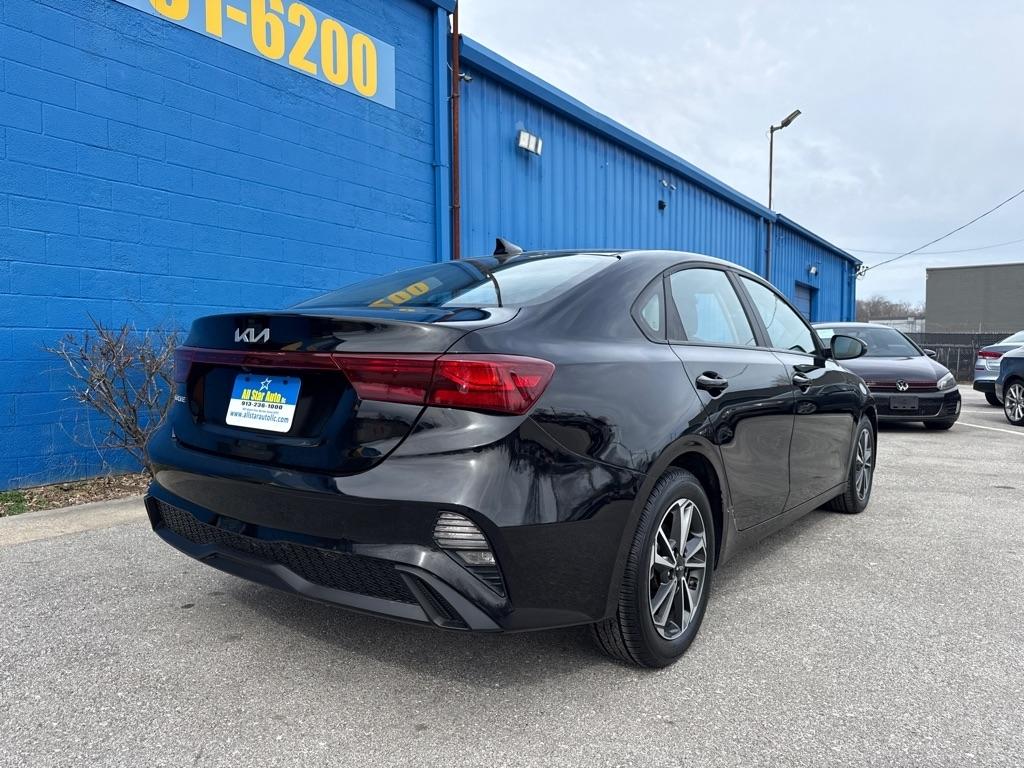Kia Forte LX 4D Sedan 2024