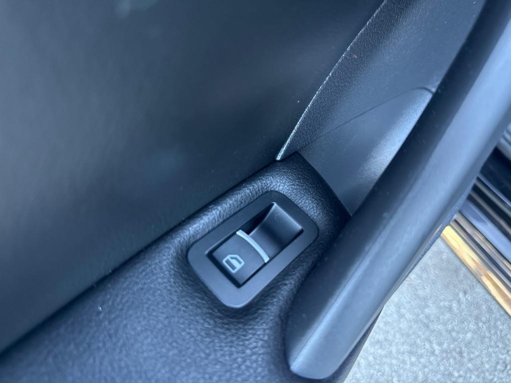 Volkswagen Passat SE 2.0 TDI 4D Sedan 2013