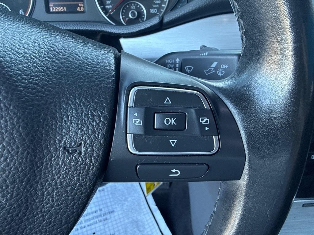 Volkswagen Passat SE 2.0 TDI 4D Sedan 2013