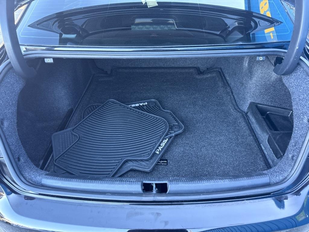 Volkswagen Passat SE 2.0 TDI 4D Sedan 2013