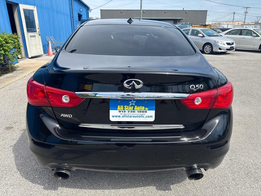 Infiniti Q50 Base 4D Sedan AWD 2014