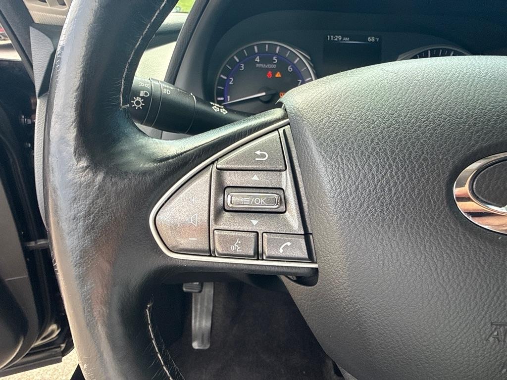 Infiniti Q50 Base 4D Sedan AWD 2014