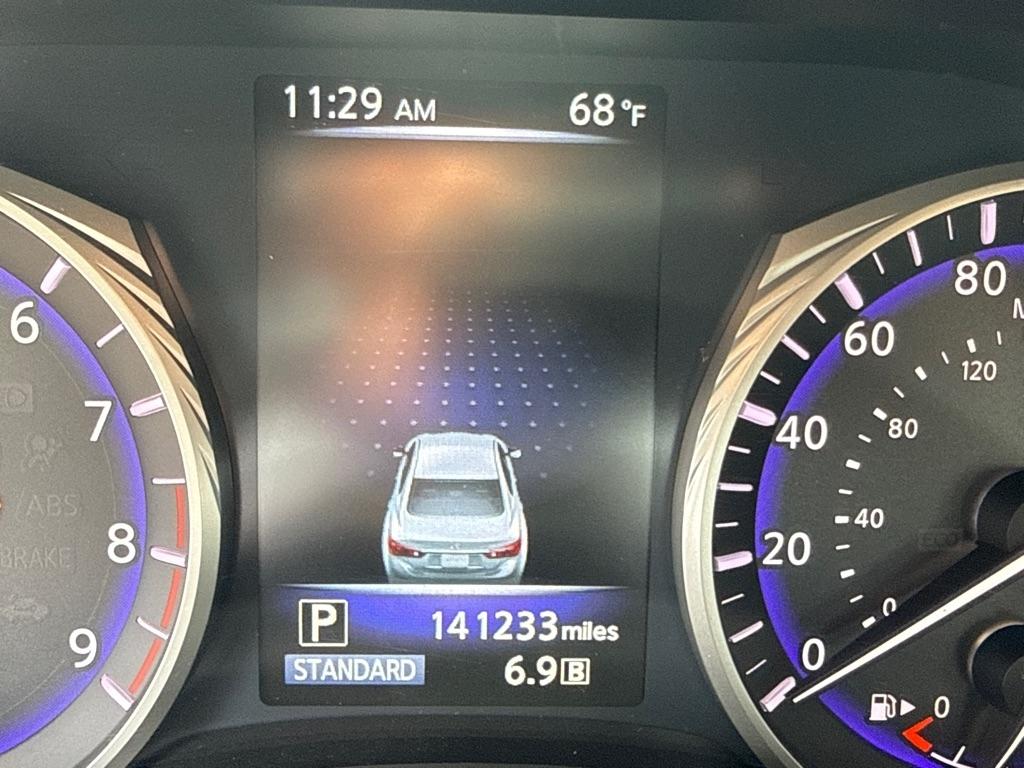 Infiniti Q50 Base 4D Sedan AWD 2014