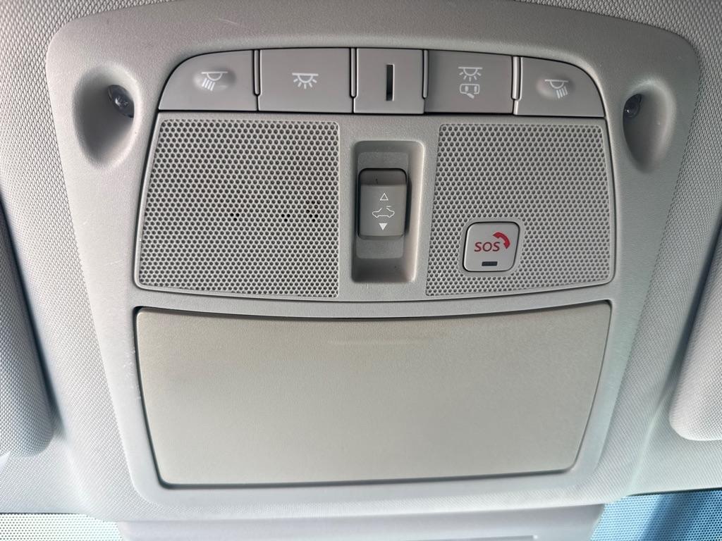 Infiniti Q50 Base 4D Sedan AWD 2014