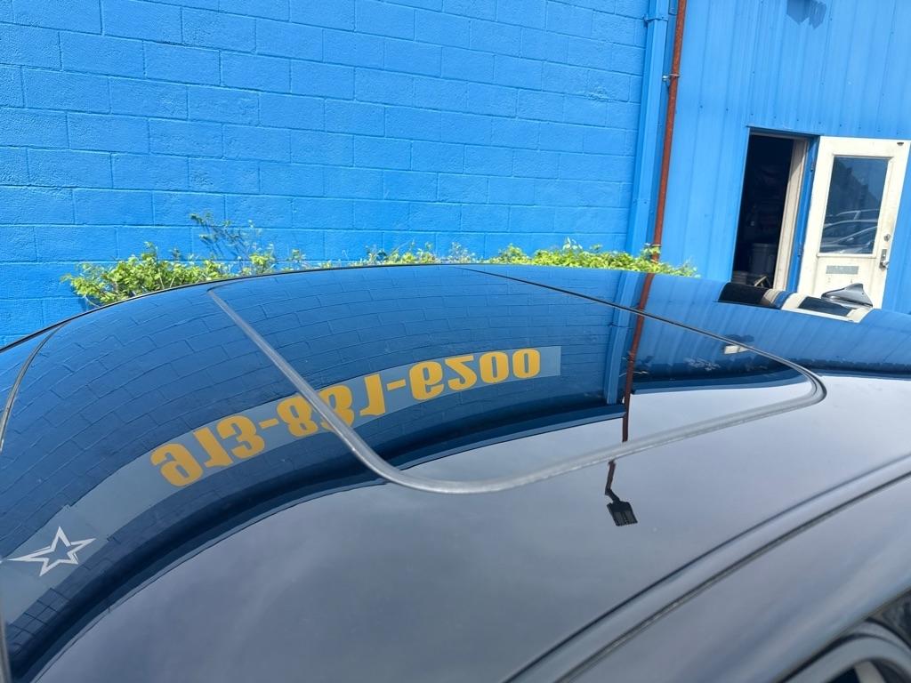 Infiniti Q50 Base 4D Sedan AWD 2014