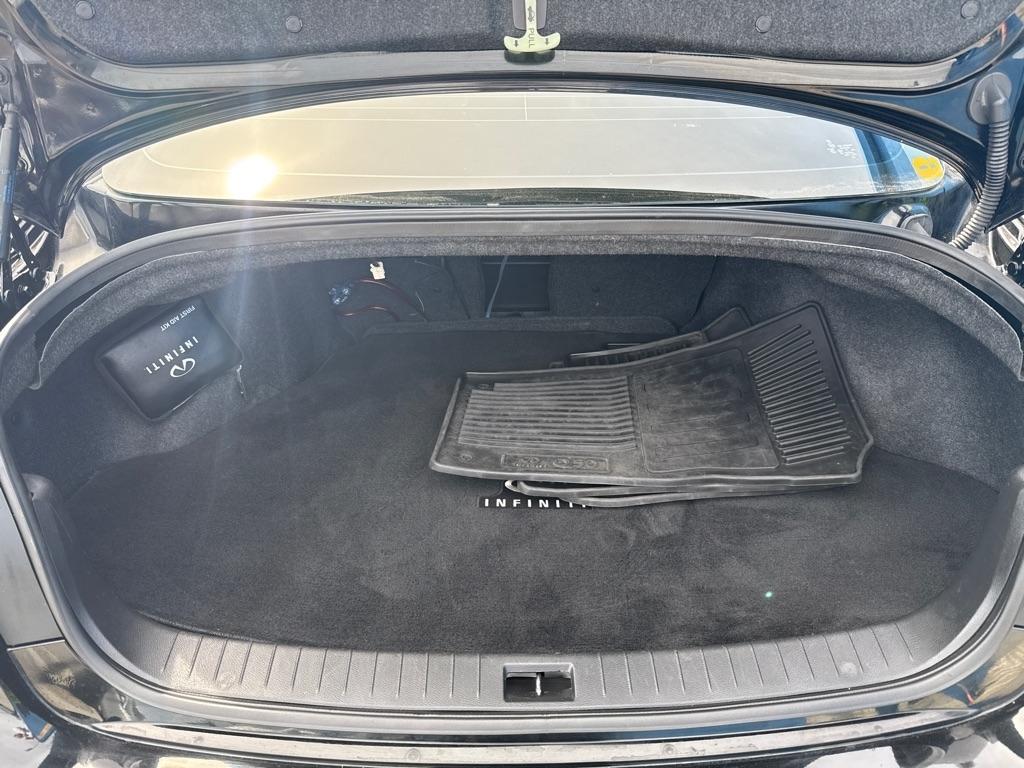 Infiniti Q50 Base 4D Sedan AWD 2014