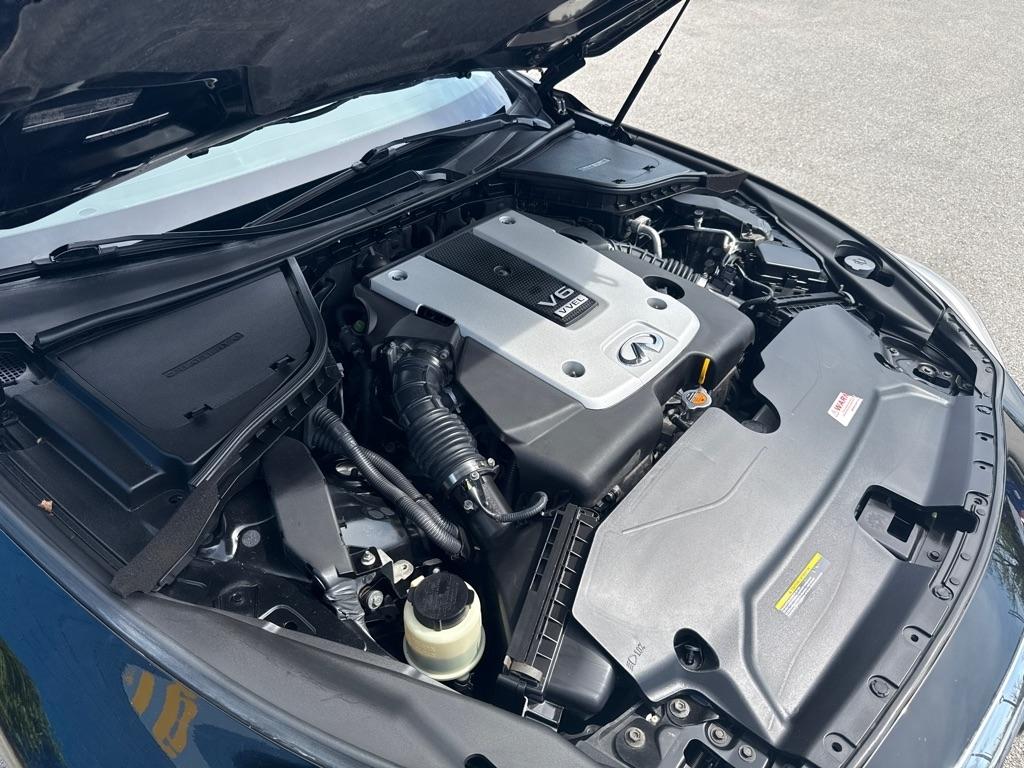 Infiniti Q50 Base 4D Sedan AWD 2014