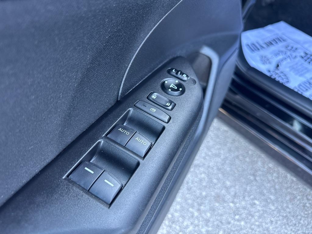 Honda Civic Sedan 4dr CVT EX 2021