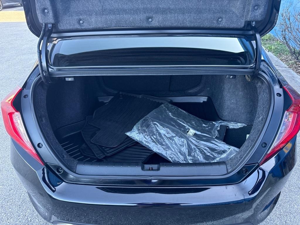 Honda Civic Sedan 4dr CVT EX 2021