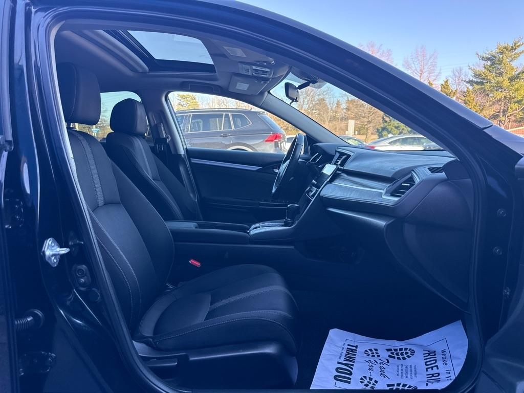 Honda Civic Sedan 4dr CVT EX 2021