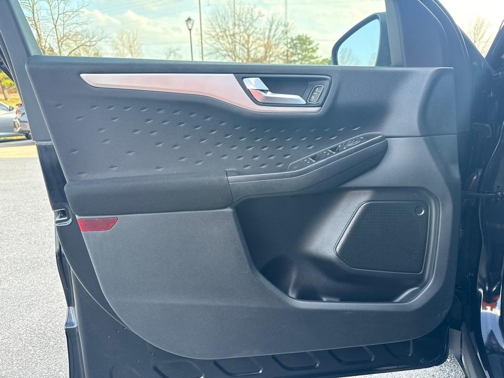 Ford Escape SE Sport Hybrid 4D SUV AWD 2020