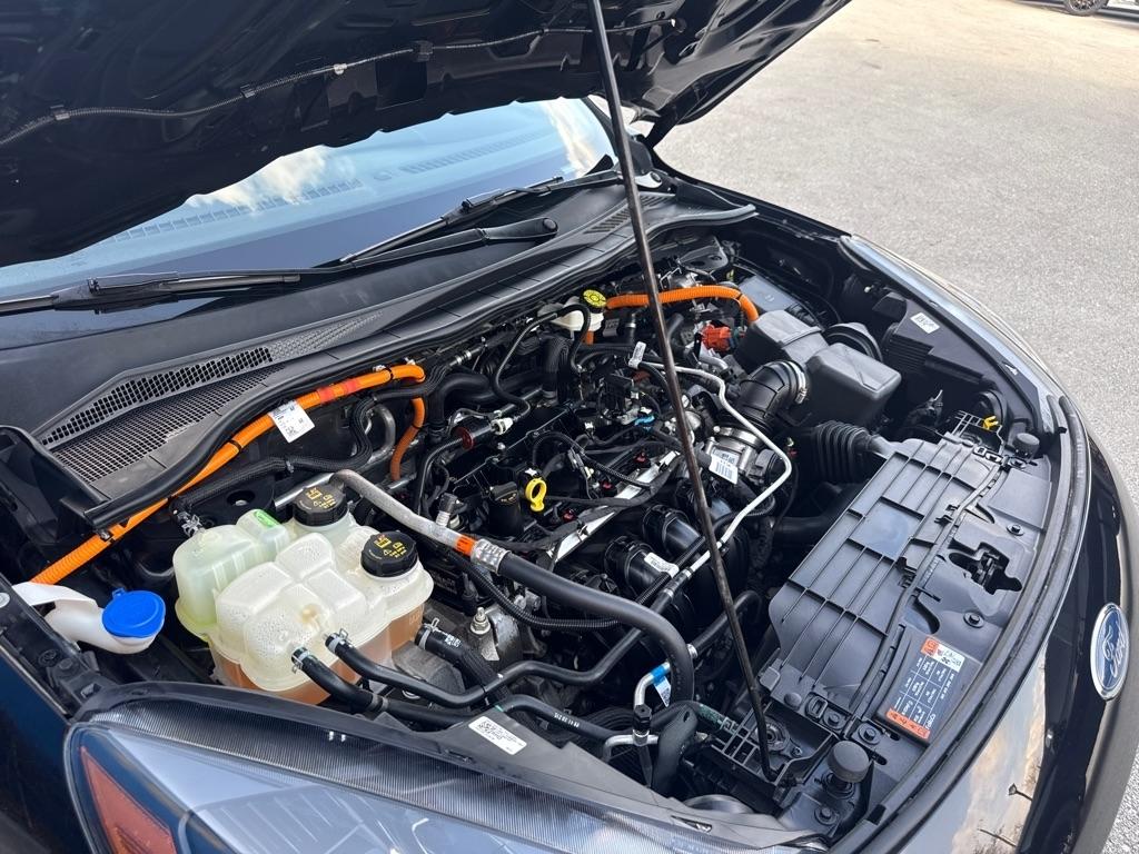 Ford Escape SE Sport Hybrid 4D SUV AWD 2020