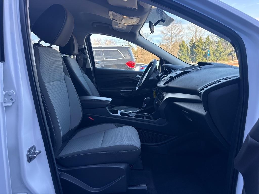 Ford Escape SE 4D SUV 4WD 2017