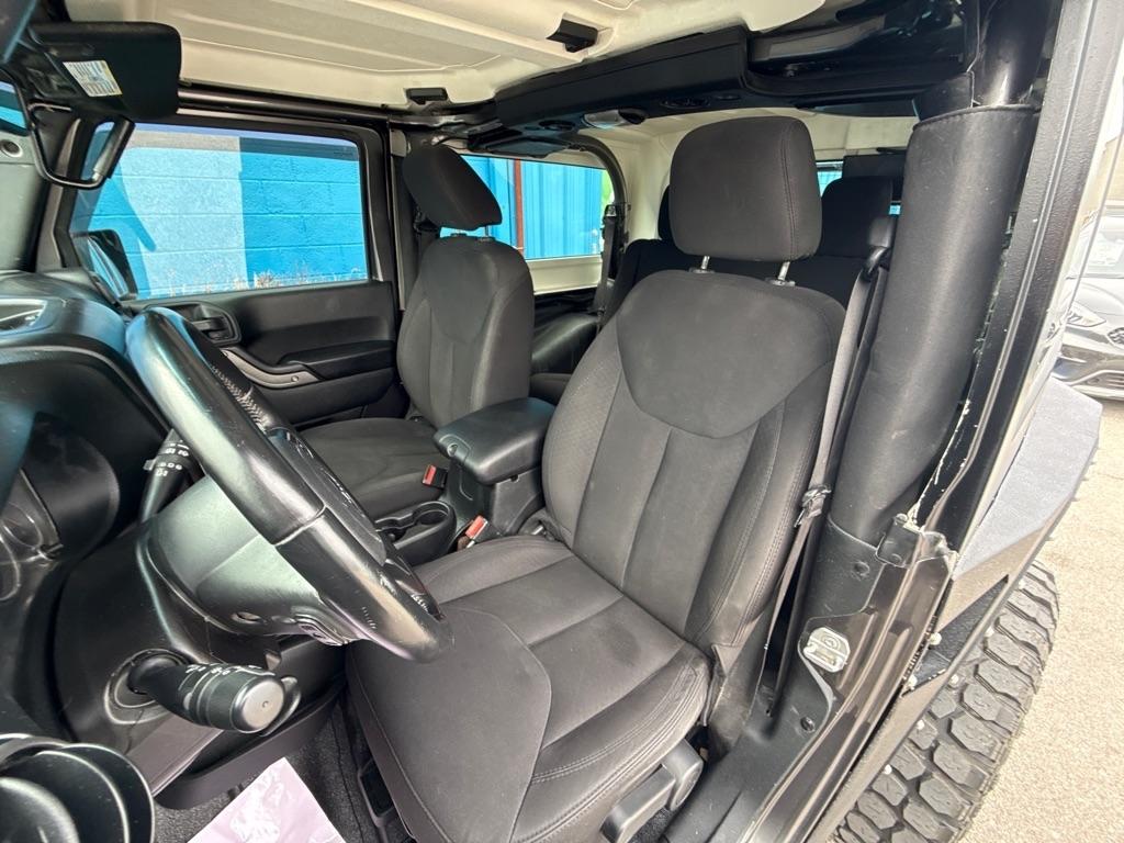 Jeep Wrangler 2dr Sport 2017