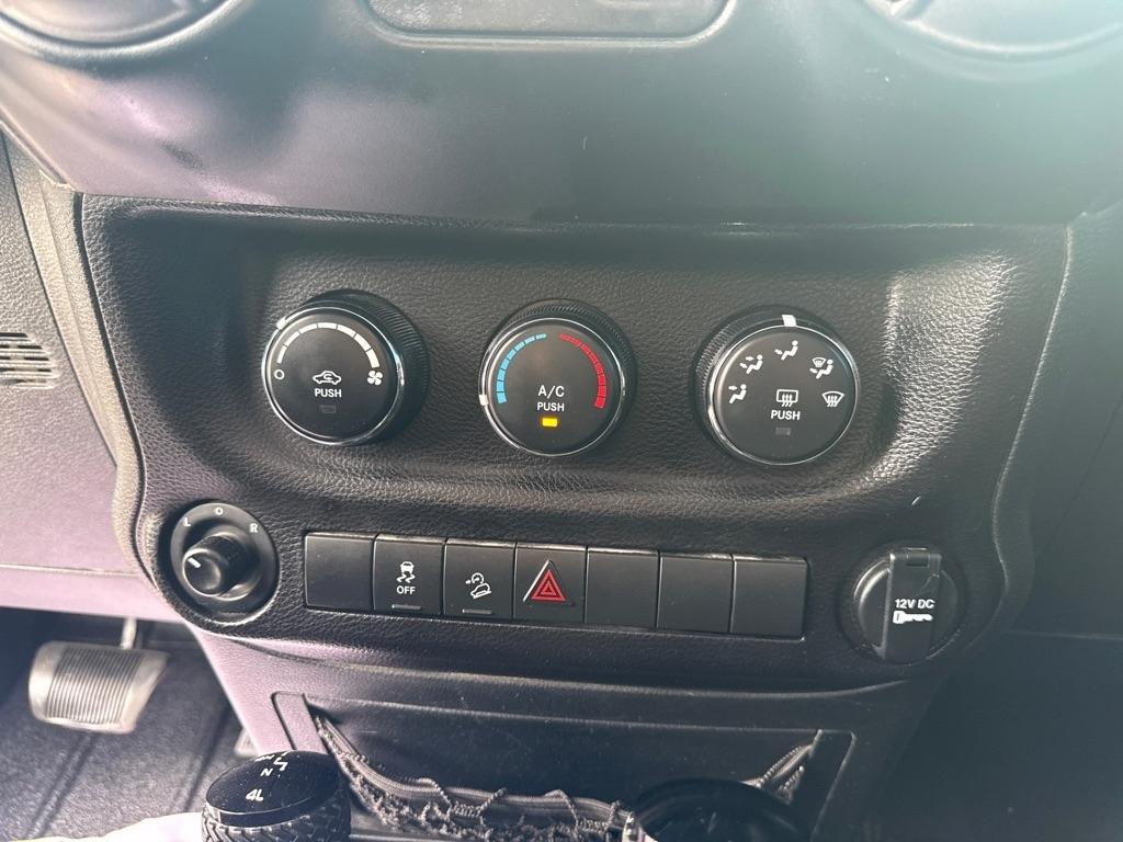 Jeep Wrangler 2dr Sport 2017