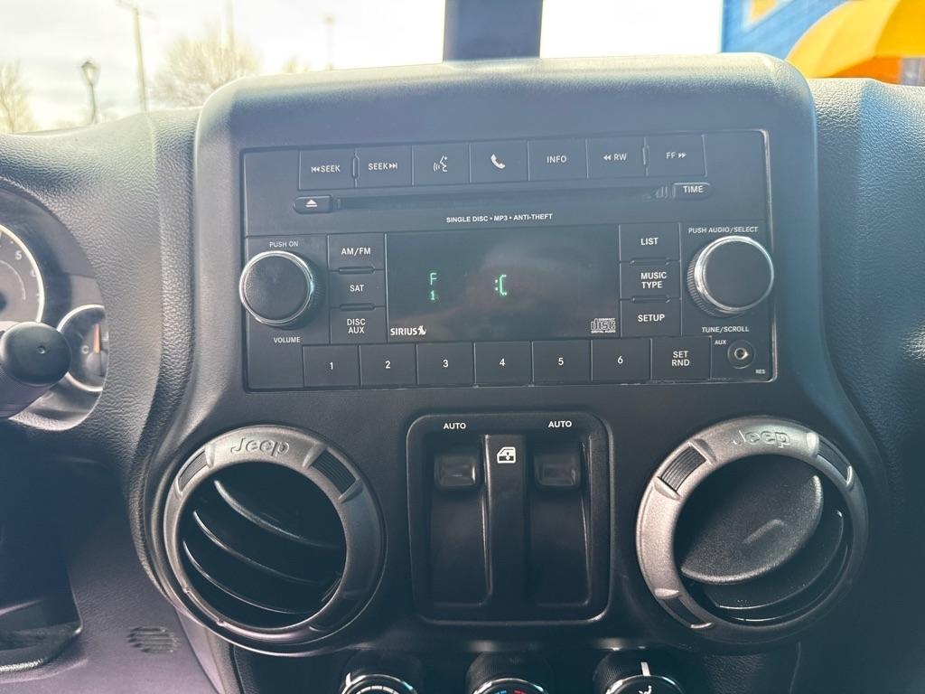 Jeep Wrangler 2dr Sport 2017