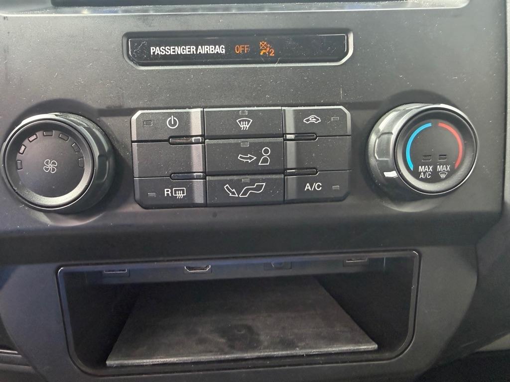 Ford F-150  2019