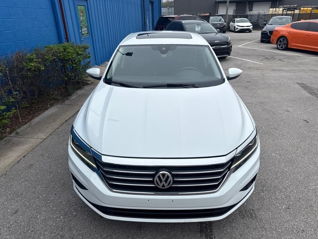 Volkswagen Passat SE 4D Sedan 2022