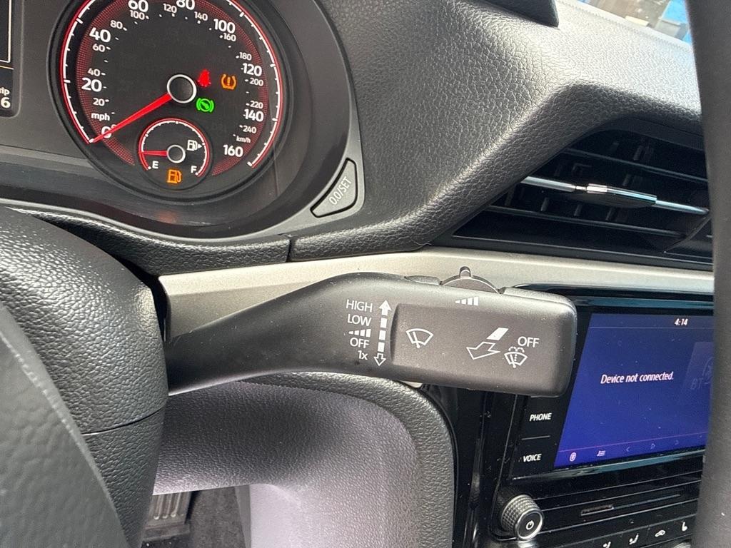 Volkswagen Passat SE 4D Sedan 2022