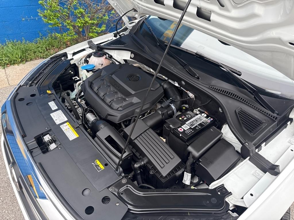 Volkswagen Passat SE 4D Sedan 2022