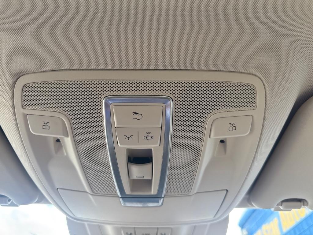 Mercedes-Benz GLS  2019