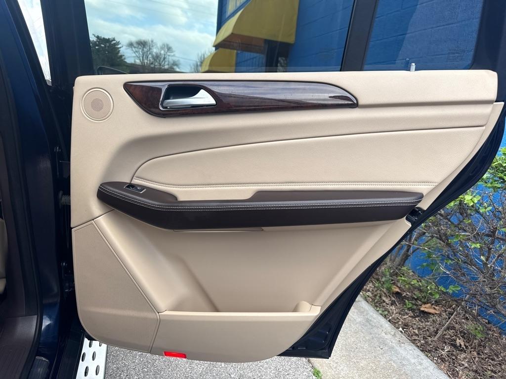 Mercedes-Benz GLS  2019