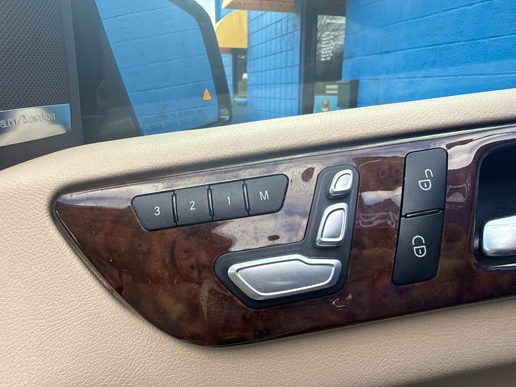 Mercedes-Benz GLS  2019