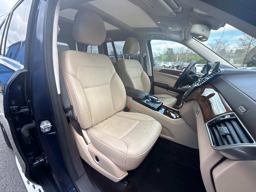 Mercedes-Benz GLS  2019