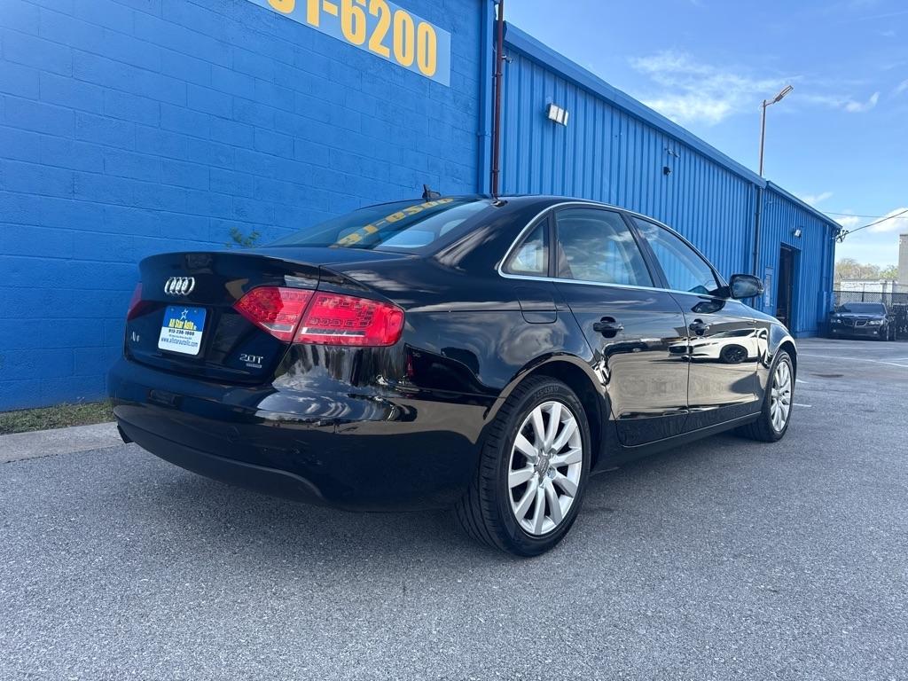 Audi A4  2011