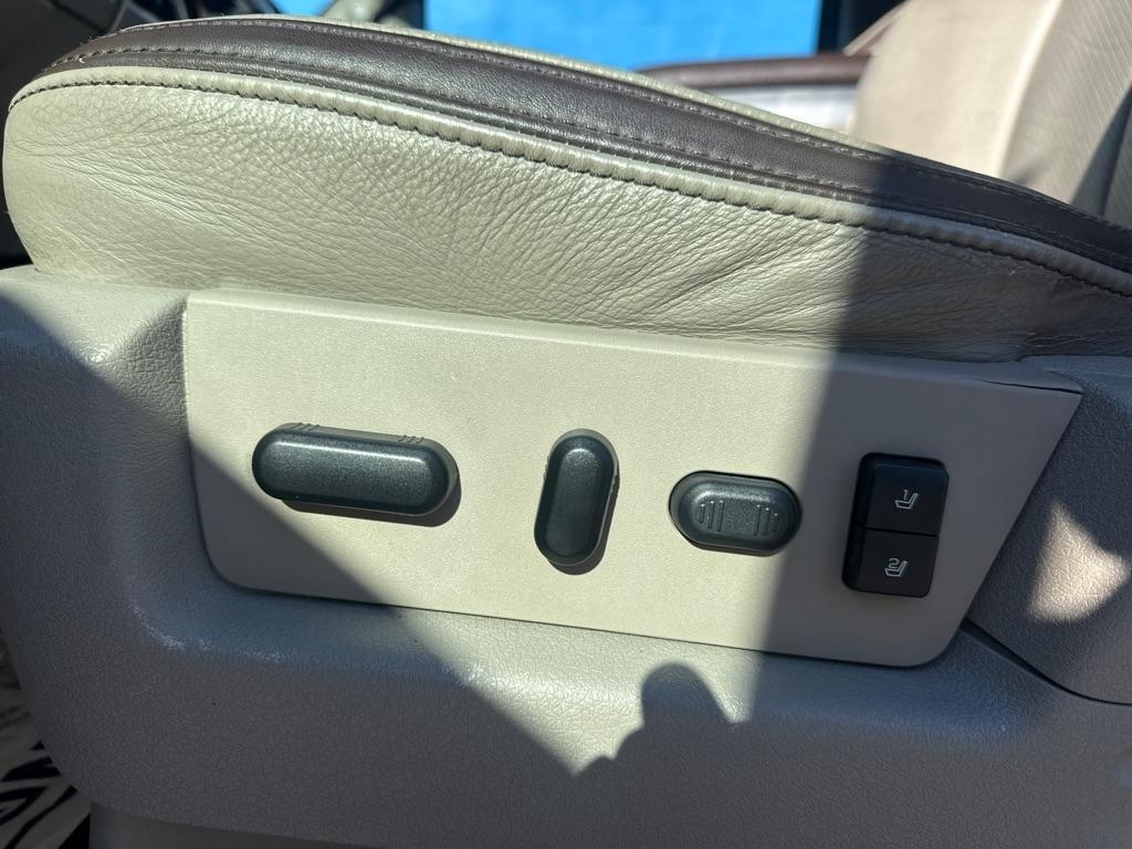 Ford F-150 Platinum SuperCrew 4WD 2010