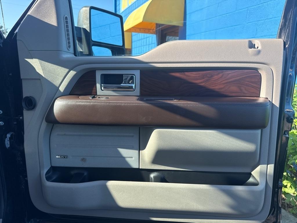 Ford F-150 Platinum SuperCrew 4WD 2010