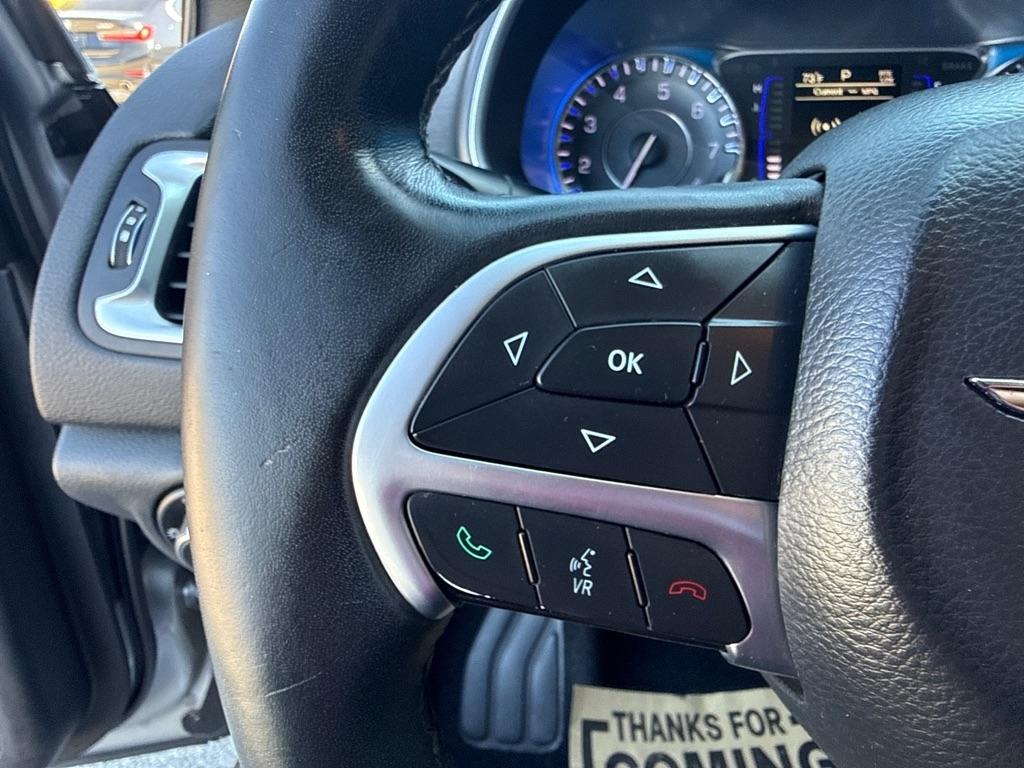 Chrysler 200 4dr Sdn Limited FWD 2016