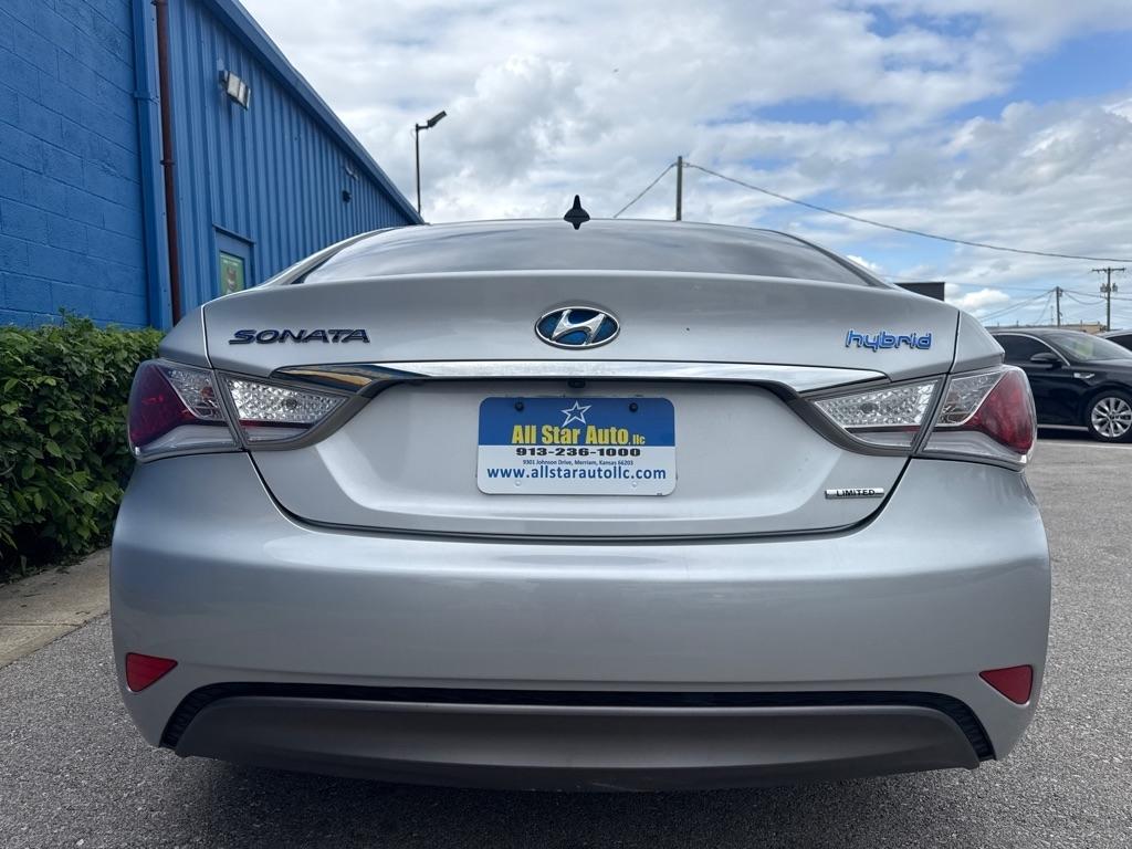 Hyundai Sonata Hybrid  2015