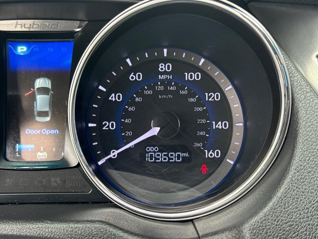 Hyundai Sonata Hybrid  2015