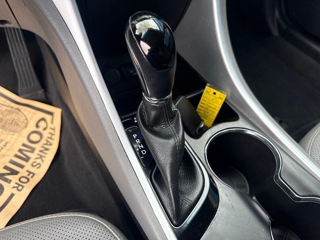 Hyundai Sonata Hybrid  2015