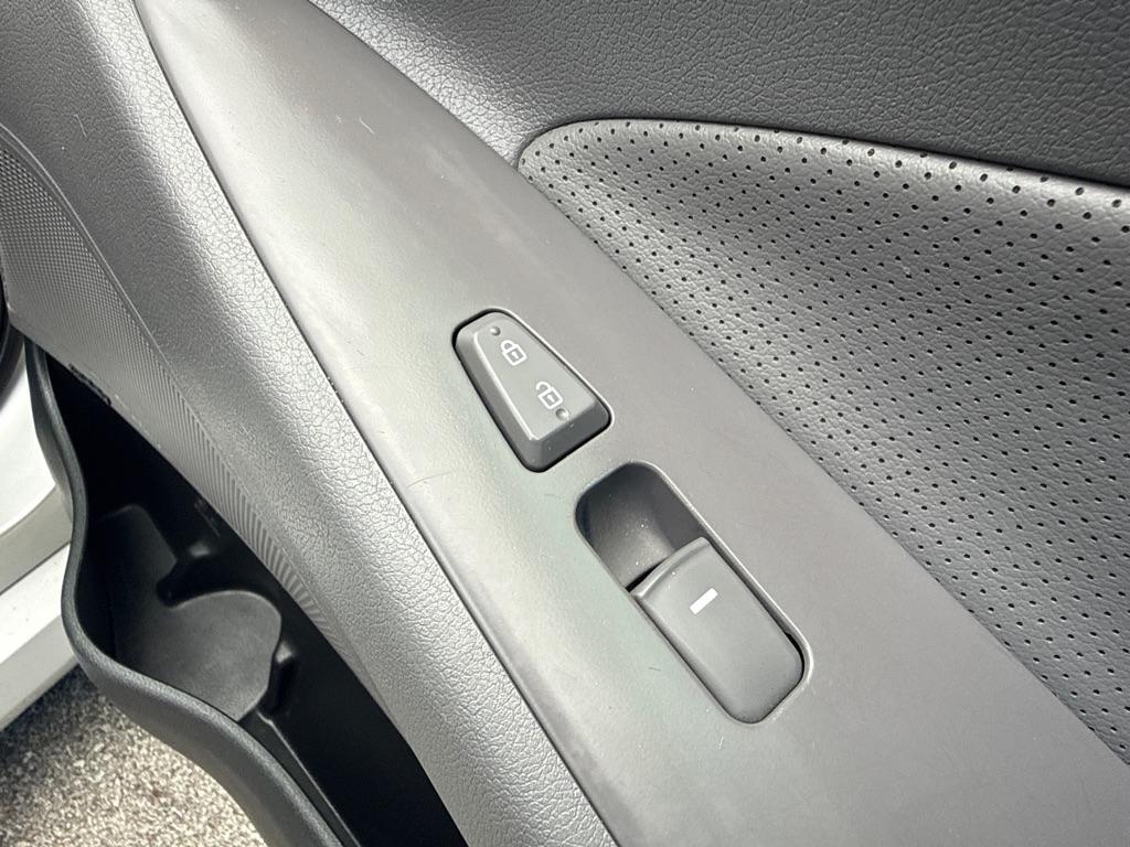 Hyundai Sonata Hybrid  2015