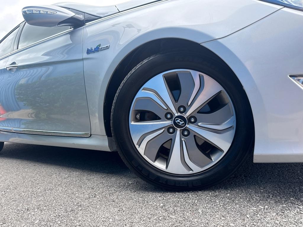 Hyundai Sonata Hybrid  2015