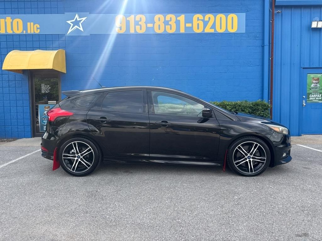 Ford Focus  2017