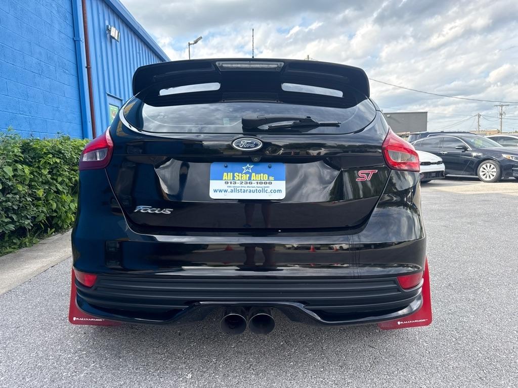 Ford Focus  2017