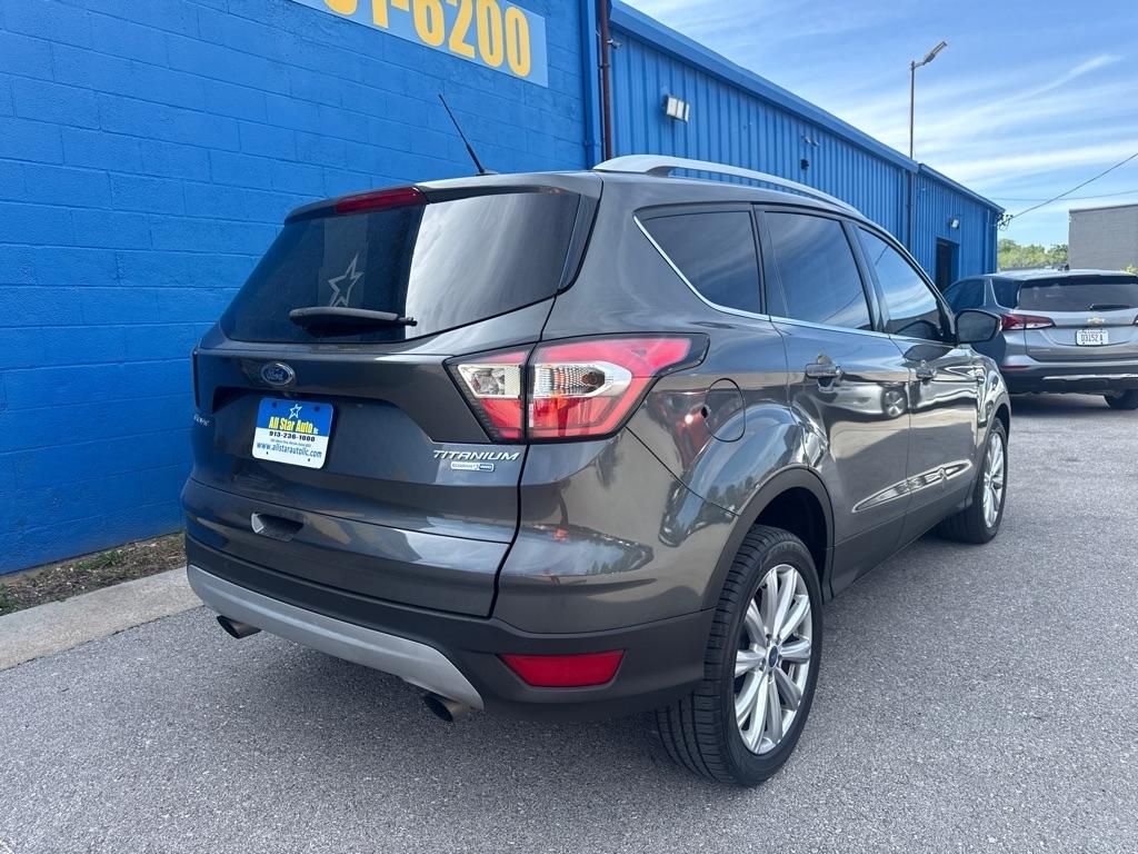 Ford Escape 4WD 4dr Titanium 2017