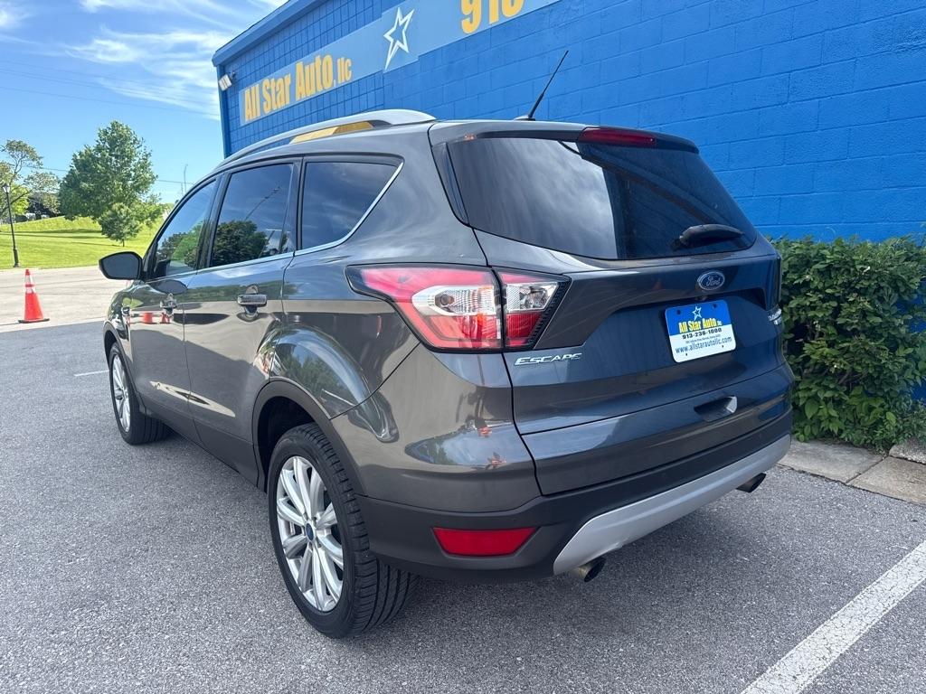 Ford Escape 4WD 4dr Titanium 2017