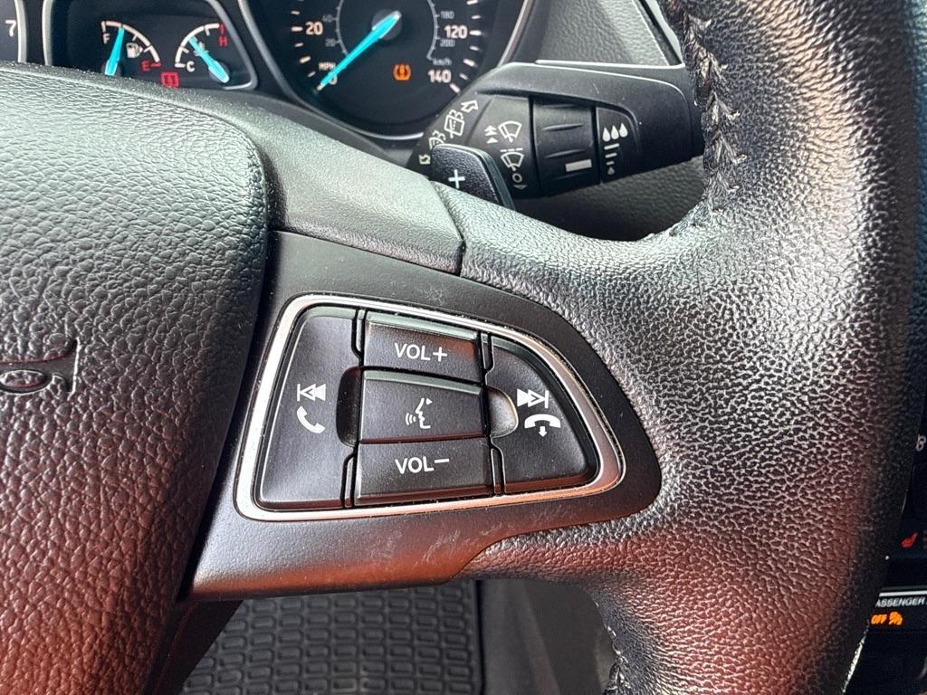 Ford Escape 4WD 4dr Titanium 2017