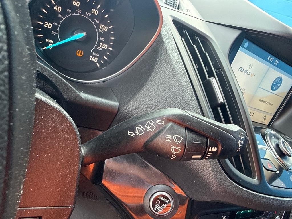 Ford Escape 4WD 4dr Titanium 2017