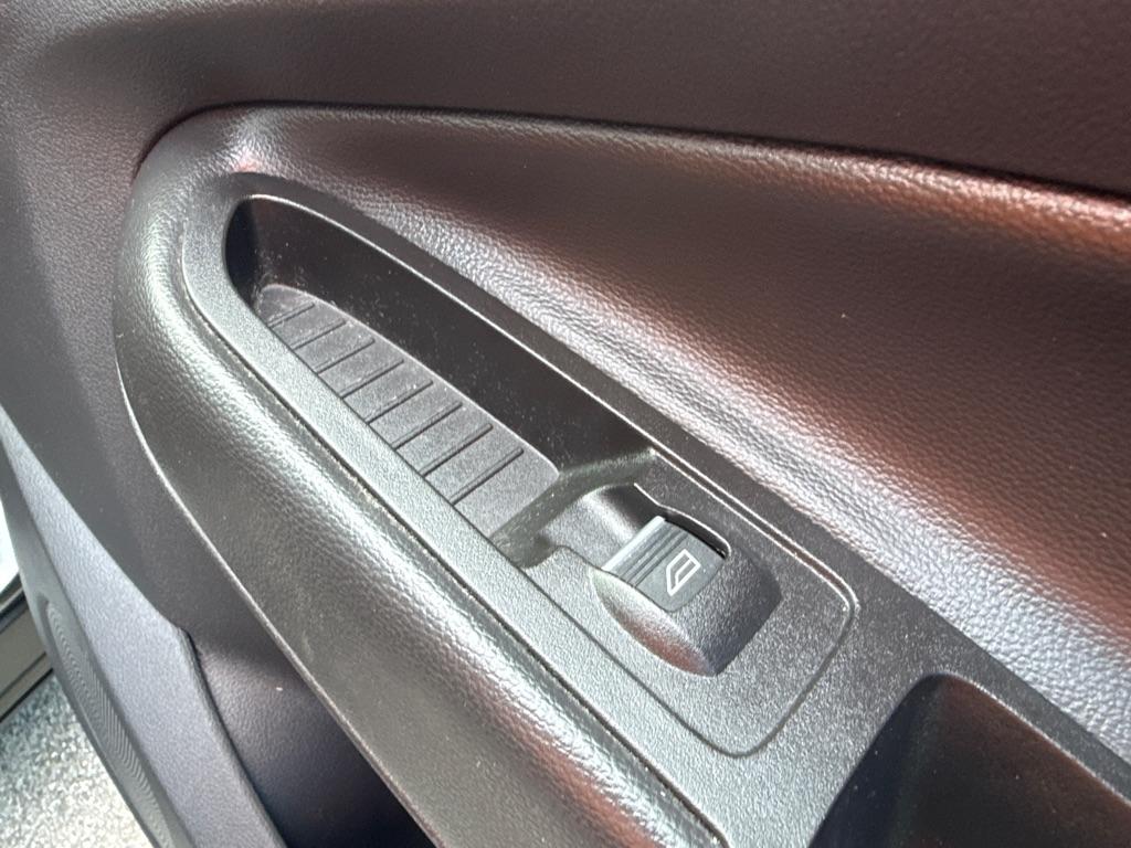Ford Escape 4WD 4dr Titanium 2017